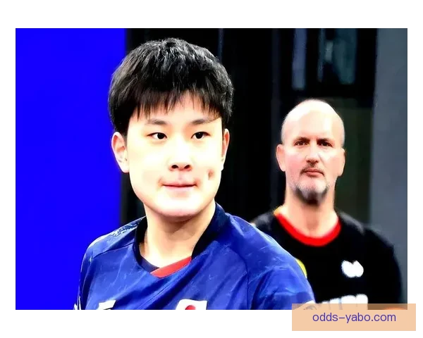 张本智和惨败表情崩溃引热议日本球迷质疑抗压能力新王牌或转向松岛辉空为核心 张本智和惨败表情崩溃引热议日本球迷质疑抗压能力新王牌或转向松岛辉空为核心